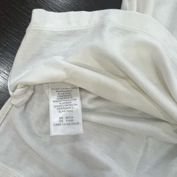 BCBGMaxAzria White Ruffled Top - Picture 3 of 4